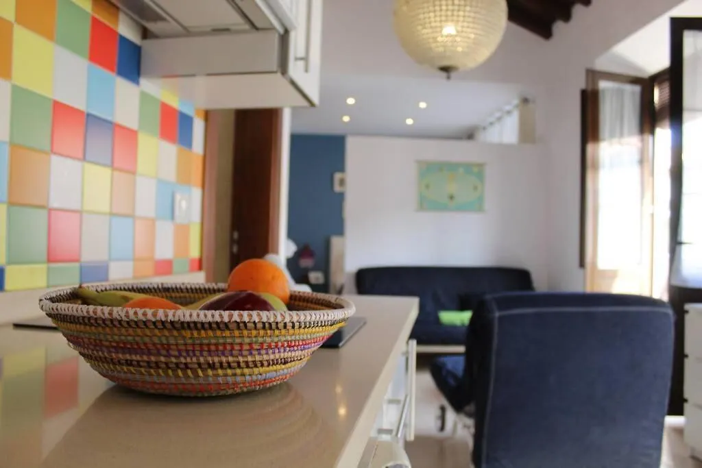 Good Vibes Rustic Downtown Alvarez Apartman Málaga